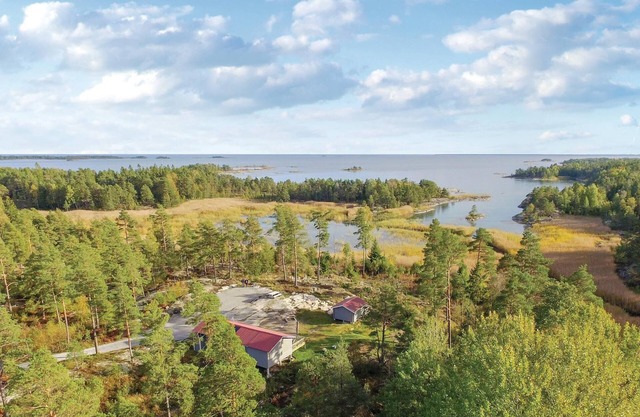 Cozy home in ånimskog