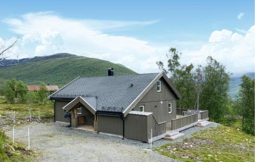 Cozy Home In Hornindal With Sauna