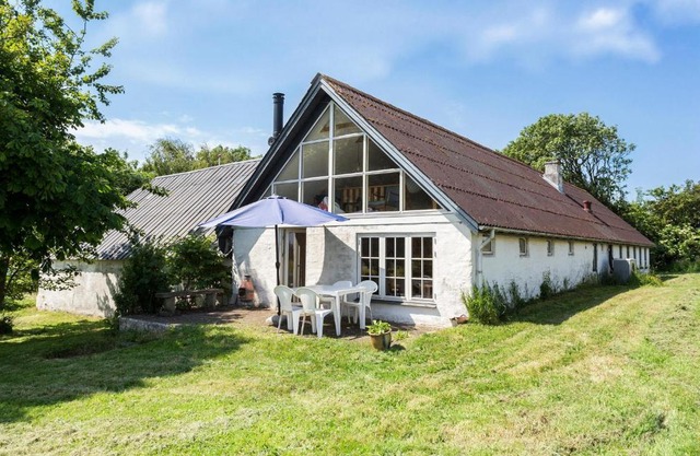 Cozy Home In Nykøbing M With Kitchen