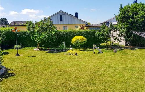 Cozy Home In Simrishamn With Wifi