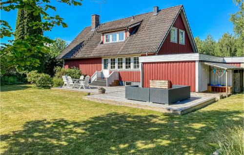 Cozy Home In Vittaryd With Wifi