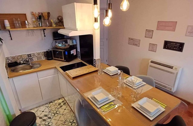 Cozy house near the Loire with air conditioning