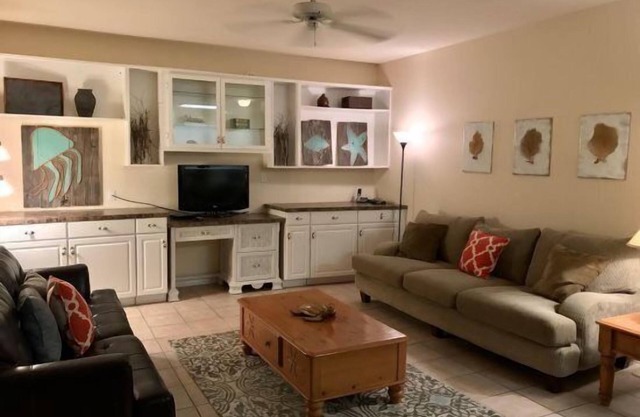 Cozy Lake Front~Flash Sale~Book Now! Romar Lakes 204B
