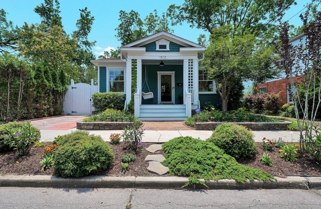 Cozy, Light Filled Bungalow - Freshly Updated and Convenient