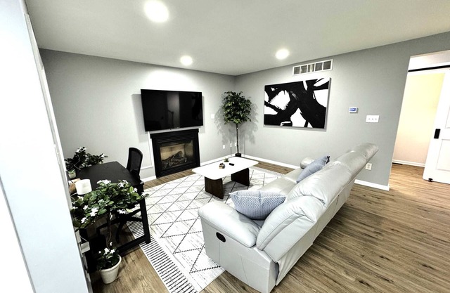 Cozy Modern Villa Sum