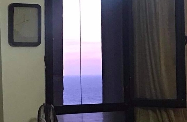 Cozy new 2 BD Amazing beach view. Family only العائلات فقط
