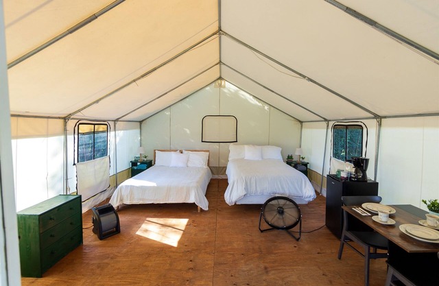 Cozy Nights Glamping by Sam Houston National Park