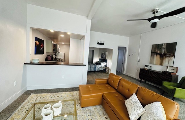 Cozy NYC Style Studio Apartment on Main Street