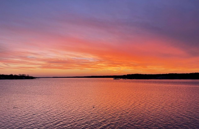 Cozy Oasis Waterfront Retreat on the Chesapeake's Elk River.