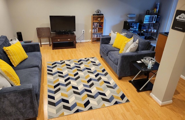 Cozy Queen Suite