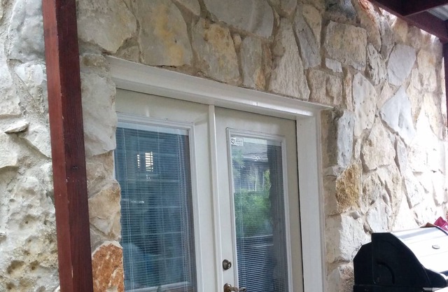 Cozy, relaxed comfort in convenient and quiet Dallas neighborhood.