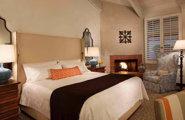 Cozy Room Perfect for Romantic Getaways w/Spa Access and Mountain Views