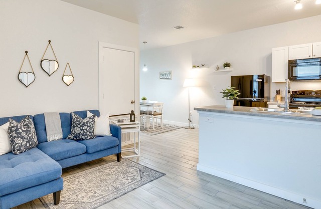 Cozy San Antonio Vacation Rental Near UT Campus!