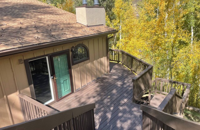 Cozy ski & summer retreat on Vail Moutain, just 5 min away from Vail Ski Resort