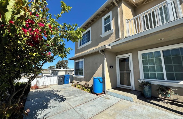 Cozy & Spacious 4B2B + Sleeps 14 + 2 FREE Aquarium Tickets + Family Friendly