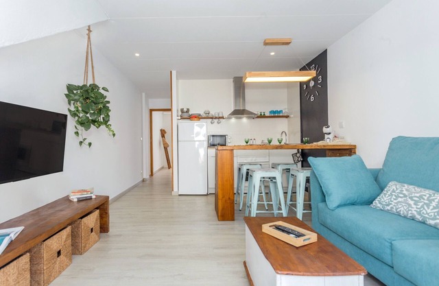 Cozy studio with pool, terrace and Wi-Fi for 2 adults and 4 children