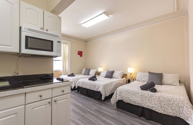 Cozy STUDIO 3 Full beds in Midtown