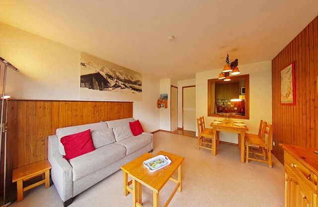 Cozy studio - 4 people, parking, pets allowed