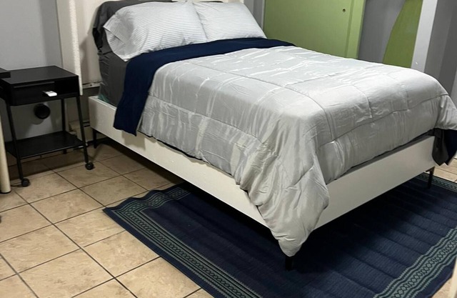Cozy studio in amazing Bronx with AC