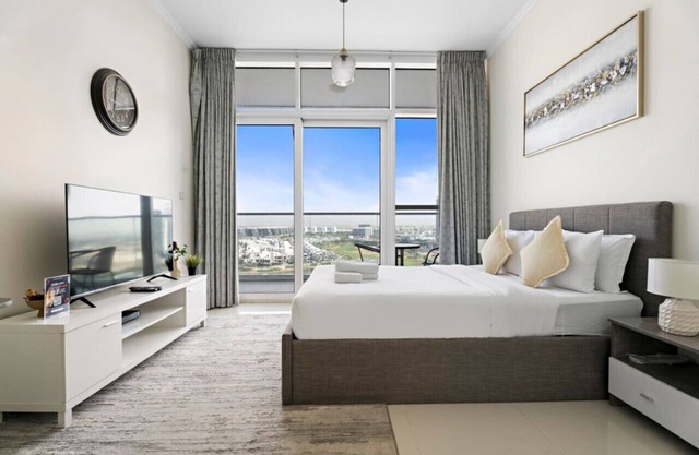 Cozy Studio in Damac Hills