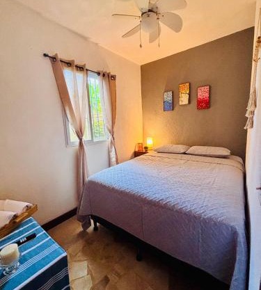 Cozy Studio in Sunset Villas