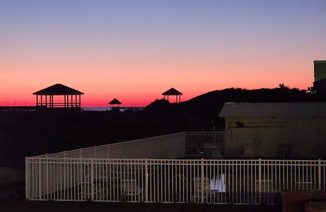 Cozy studio with AC, WiFi, and pool - just steps from the beach