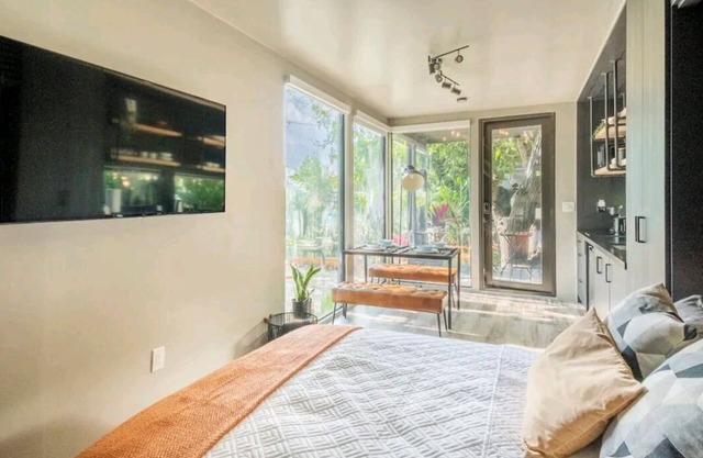 Cozy Tiny home in Miami