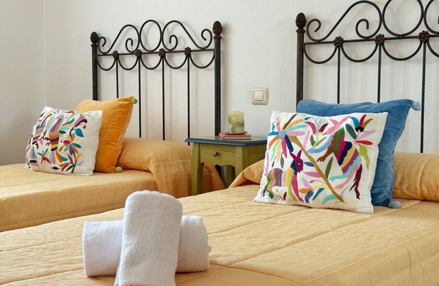 Cozy Tourist Apartment in Somo, Ideal for Families.