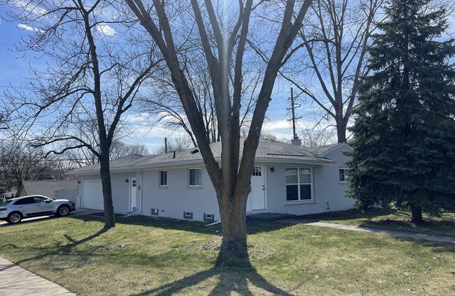 Cozy Updated Ranch 3 Bedrooms 2 Full Baths.