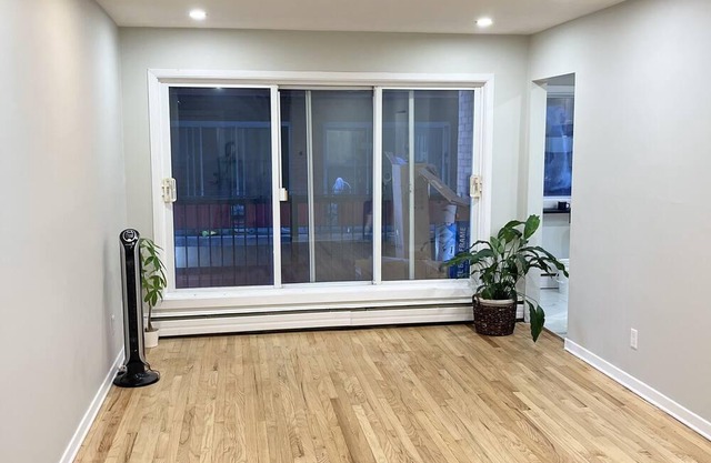 Cozy Urban Private Room in Lachine