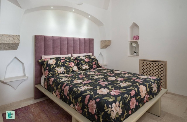 Cozy Villa Flora - Private Pool AND Walking Distance From THE Beach