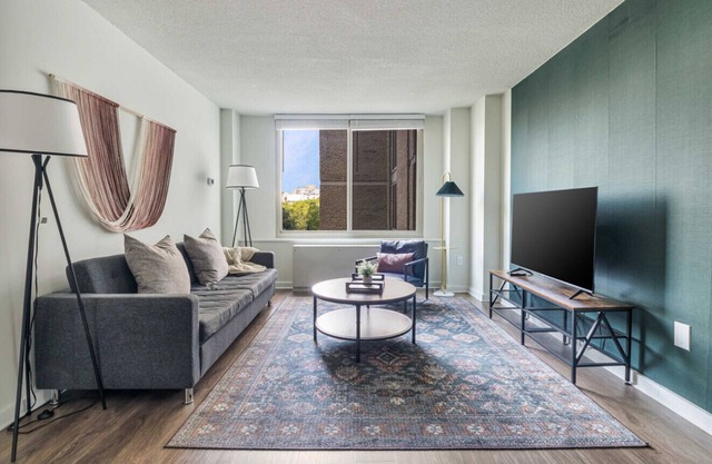 CozyRetreat Sleeps 6 FreeParking DC* Airport Metro