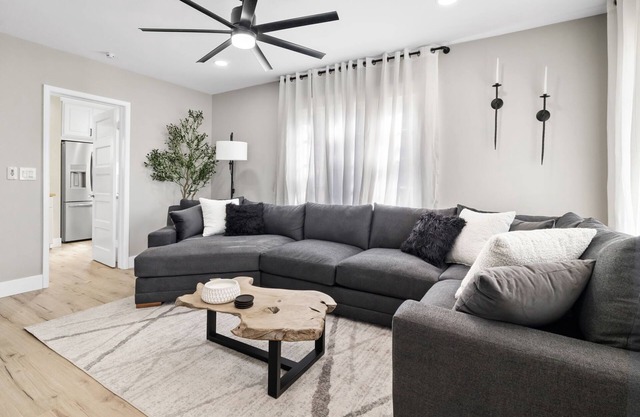Craftsmen Gem Vacation Rental | 2-BR House on Goodwin St, Prescott | 1 Block Walk to Whiskey Row Sleeps 6