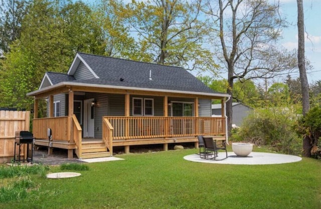 Creek Stay Retreat New Listing