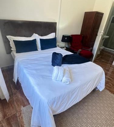 Creekside Guest House Middelburg