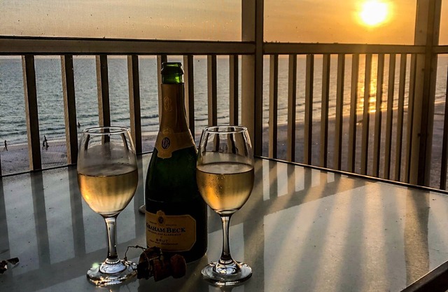 Crescent Arms Luxurious Gulf front Siesta Key Condo 604S