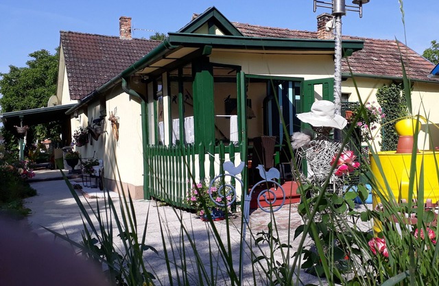 Crunchy house
