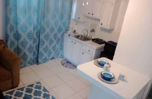 Crystal Breeze Suite with Queen Bed