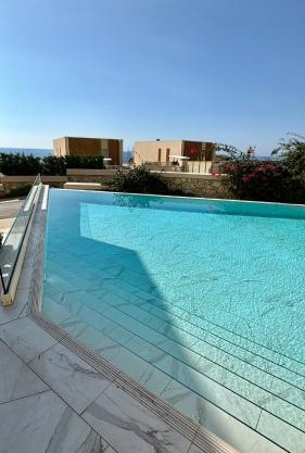 Crystal Pool Villa, Green Coast, Palase