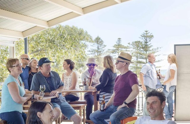 cu@wallaroo-cu2 Group accommodation