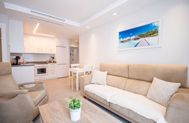 Cubo's Apartamento Tivoli B3/free wifi/air conditioning