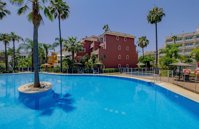 Cubo's Apartment Conde Rudi Marbella Pool&Parking/pool/air conditioning/ideal for children/free Wi-Fi