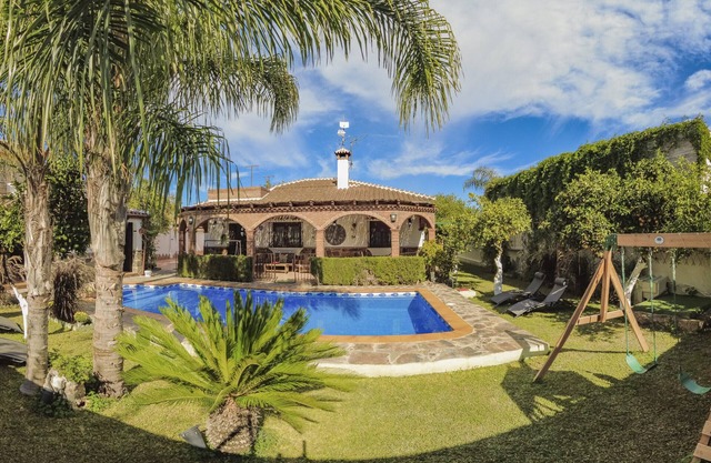 Cubo's Casa Rural Sol/private pool/free Wi-Fi