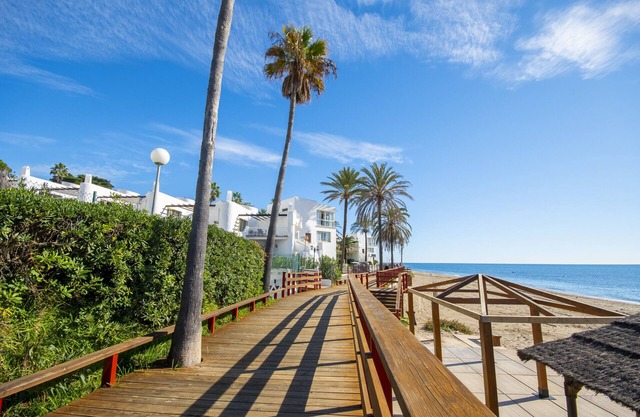 Cubo's Estudio La Cala de Mijas Esmeralda/air conditioning/free wifi/community pool/sea views