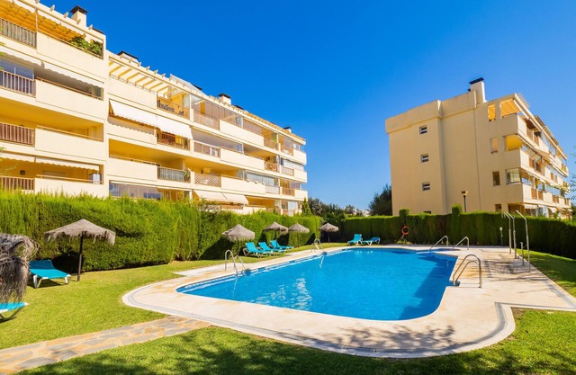 Cubo's Luna Beach Mijas Costa/Close to the beach/free wifi