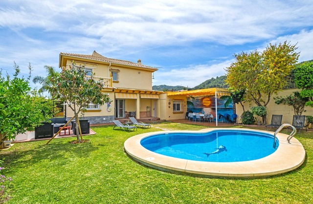 Cubo's Villa Sunray/private pool/free wifi/BBQ