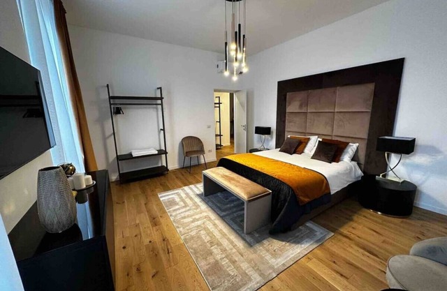 Curato Collection Suite