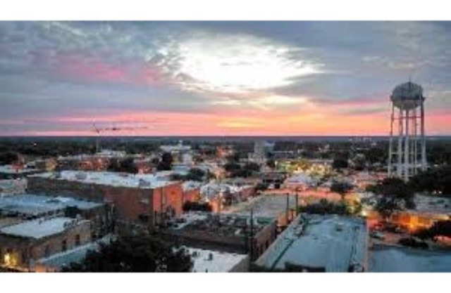 Currently Leased/Not Ready/Being Renovated Apartment in Mckinney