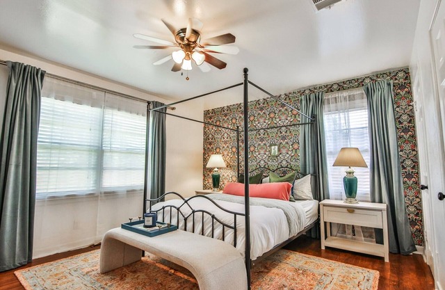 Cute Bungalow in Central Lubbock