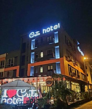 Cute Hotel & Dorms Ipoh